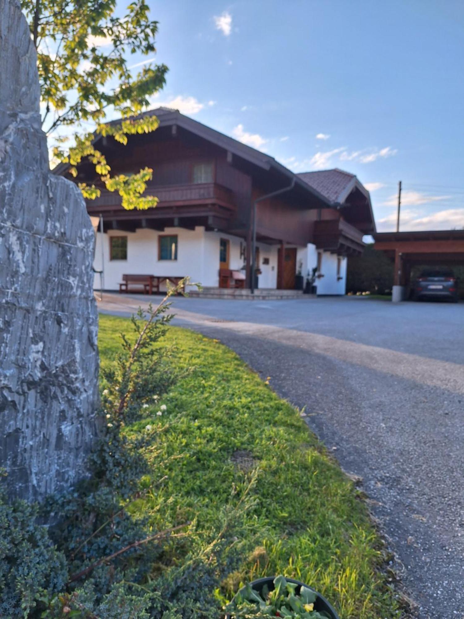 Haus Rieder Daire Pfarrwerfen Dış mekan fotoğraf